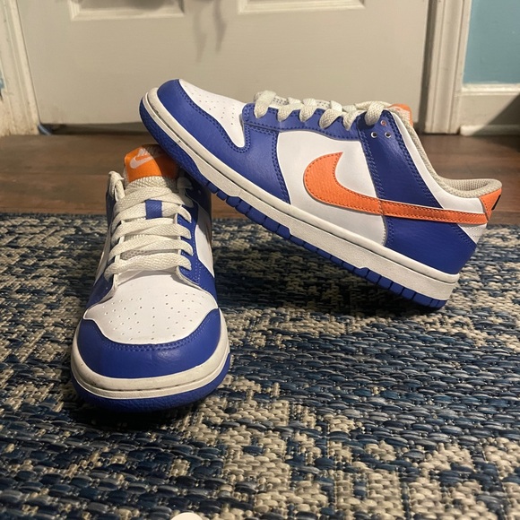 Nike dunks - Picture 1 of 8